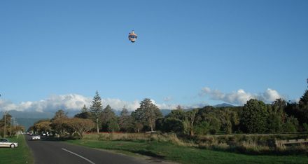 Friday Afternoon - Humpty over Kowhai Park
