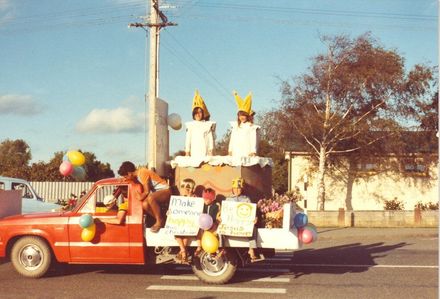 Christian group (children on red truck), Shannon Christmas Parade, 1980's - Resource cover image