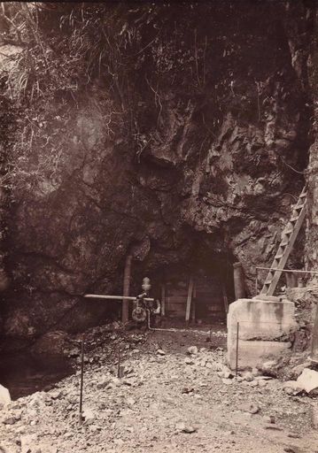 By-pass tunnel at No.1 Dam, Mangahao, 1920's