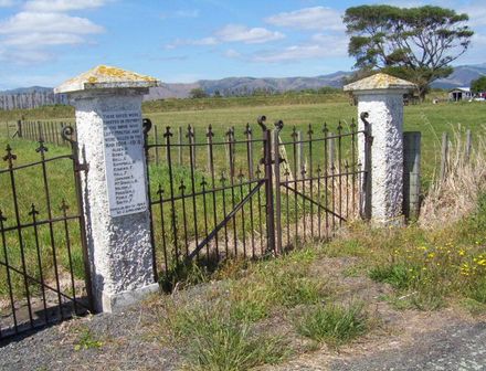 Moutoa Memorial Gates - Resource cover image