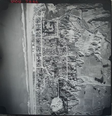 Otaki Beach township, 1965