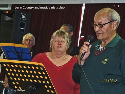 1153  Levin Country and music variety club