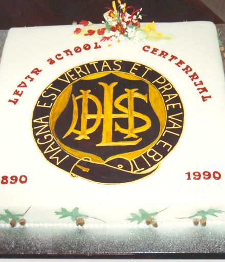 Levin School - Centennial cake, 1890 - 1990