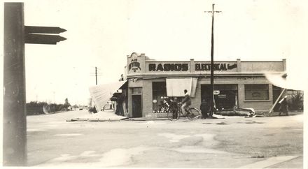 Hyde hardware store Shannon - Resource cover image