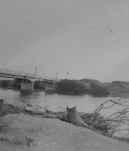 Whirokino Bridge Over Manawatu River, c.1950