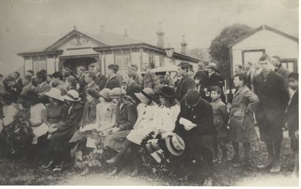 ANZAC Day service at Cenotaph - Resource cover image