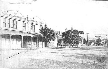 Eastern side of Oxford Street / Queen Street intersection, Levin