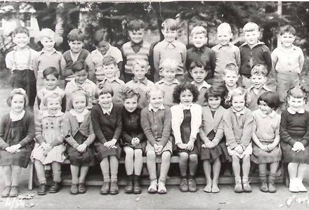 Poroutawhao School Junior Class Photos 1954