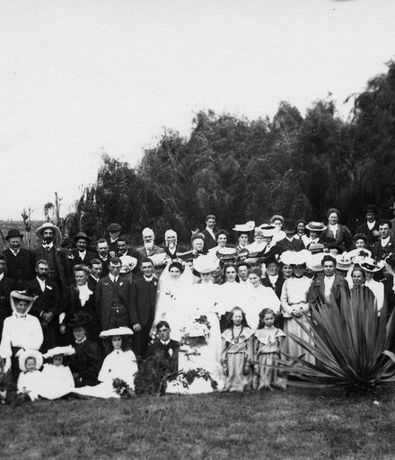 Butt - Shaw Wedding Group, c.1908