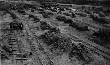 Woolpack and Textiles 1933