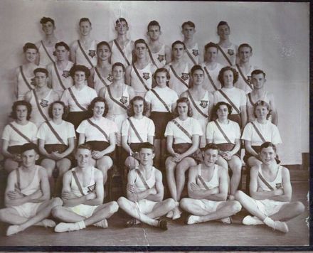 Horowhenua College Athletics team, 1949