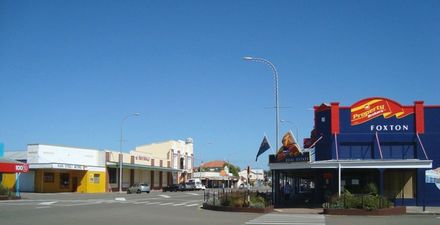 Main Street view south from Clyde Street, Foxton 2010