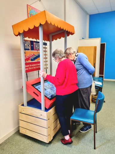 Libraries Horowhenua outreach to the Levin Baptist Adult Day Centre