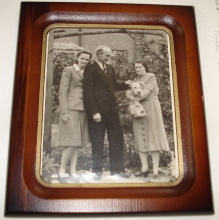 Family group (man & 2 women) in U.K., 1940's (?) - Resource cover image