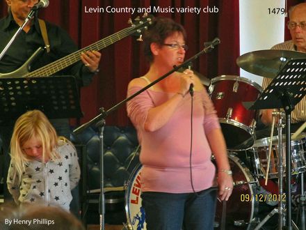 IMG_1479  Levin Country and Music variety club