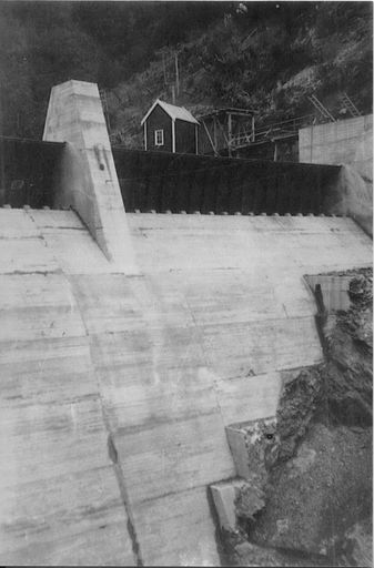 Upper Mangahao Dam (?) almost completed, 1923-24