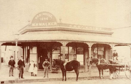 Red House, Foxton, 1904