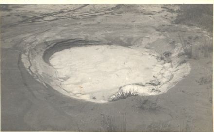 Earthquake, 1942 - sinkhole