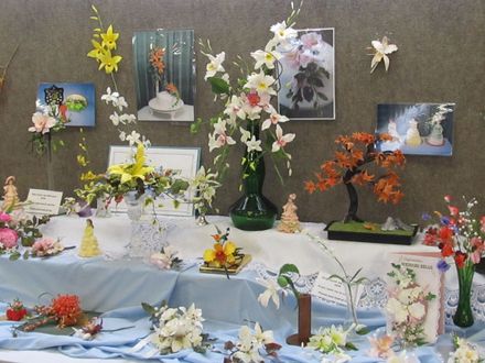 The Levin Orchid society show August 2012 0249 - Resource cover image