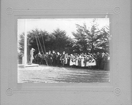 Flag raising ceremony at Shannon School, July 1901