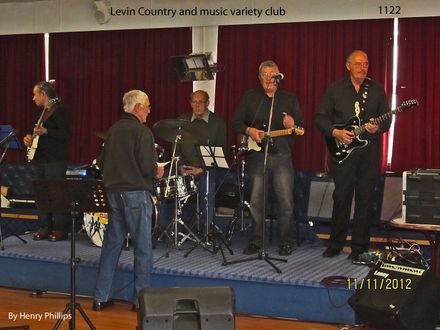 1122 Levin Country and music variety club - Resource cover image