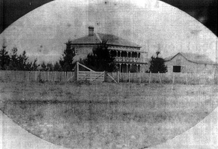 Quontocks, Bath Street, Levin