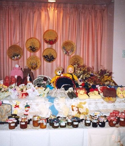 Federation craft day sales table 25/08/91
