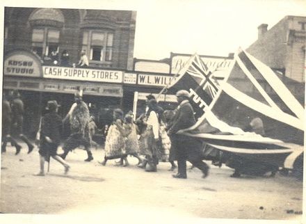 Peace / Victory celebration parade, 1918