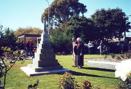 Another view of laying wreath at Percy Nation Memorial, Anzac Day 2001