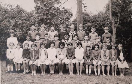 Poroutawhao School Middle 2 Class Photo 1966