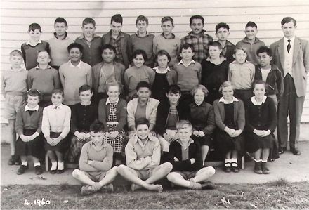Poroutawhao School Standards 5-6 Class Photo 1960