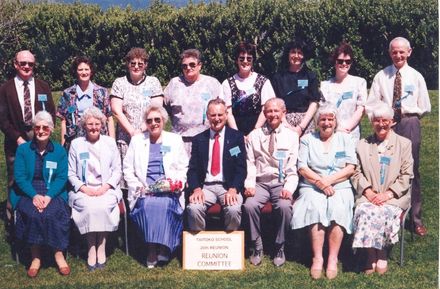 Reunion Committee, group photo