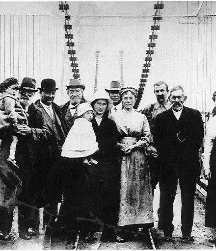 Opening of Rangitane Suspension Bridge, Jan. 1918