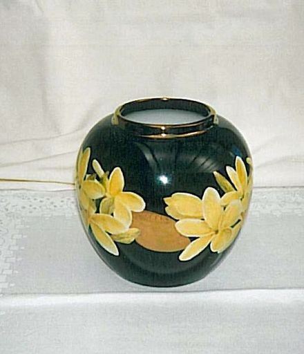 Black and yellow vase