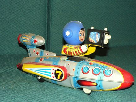 Tin plate toy
