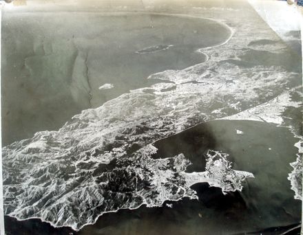 Aerial view from Wellington northward to Manawatu