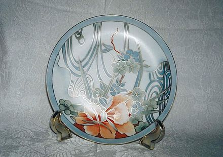 Blue flower plate