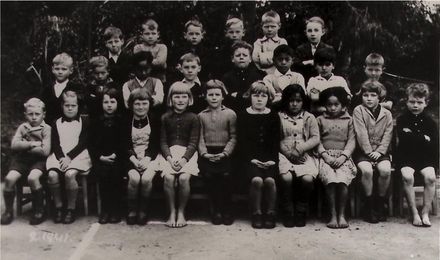 Poroutawhao School Junior Class Photo 1941