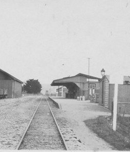 Owaka Railway Station, 1927 or 1928