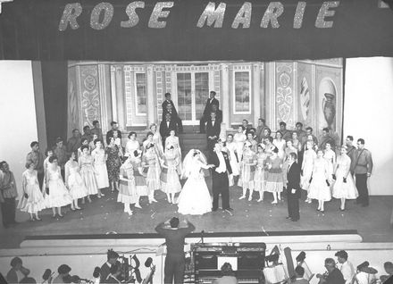 Off-stage greetings with cast of the show "Rose Marie", 1959