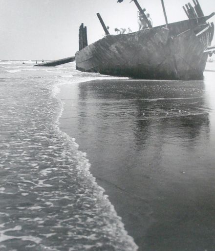 'Hydrabad' shipwreck, Waitarere Beach, c.1950's
