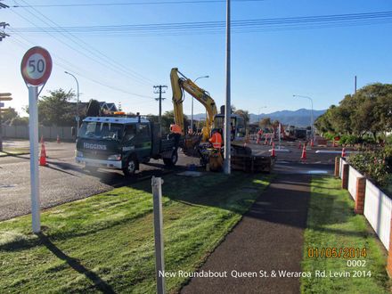 New Roundabout  Queen St. & Weraroa  Rd  0002