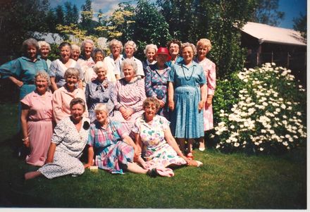 Christmas luncheon, Manakau Hotel Garden, November 1988