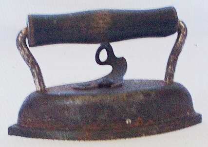 Toy iron