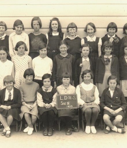 Jean, Levin District High School 1933, School photograph.