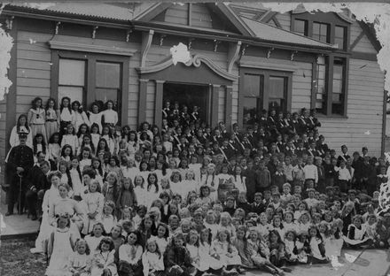 Foxton School Photo c.1912 - Resource cover image