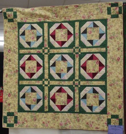 Twinkling mosaics quilt