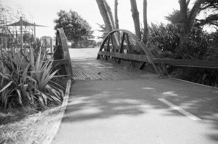 Old Holben/Te Wharangi Reserve Footbridge- Foxton Beach - Resource cover image