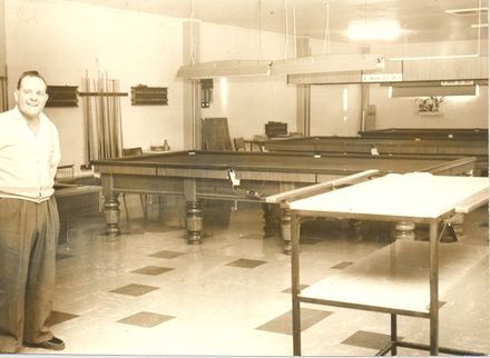 Mr Mudgeway, Levin Cosmopolitan Club, 1971 - Resource cover image