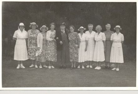 Mrs Lett with unidentified women - Resource cover image